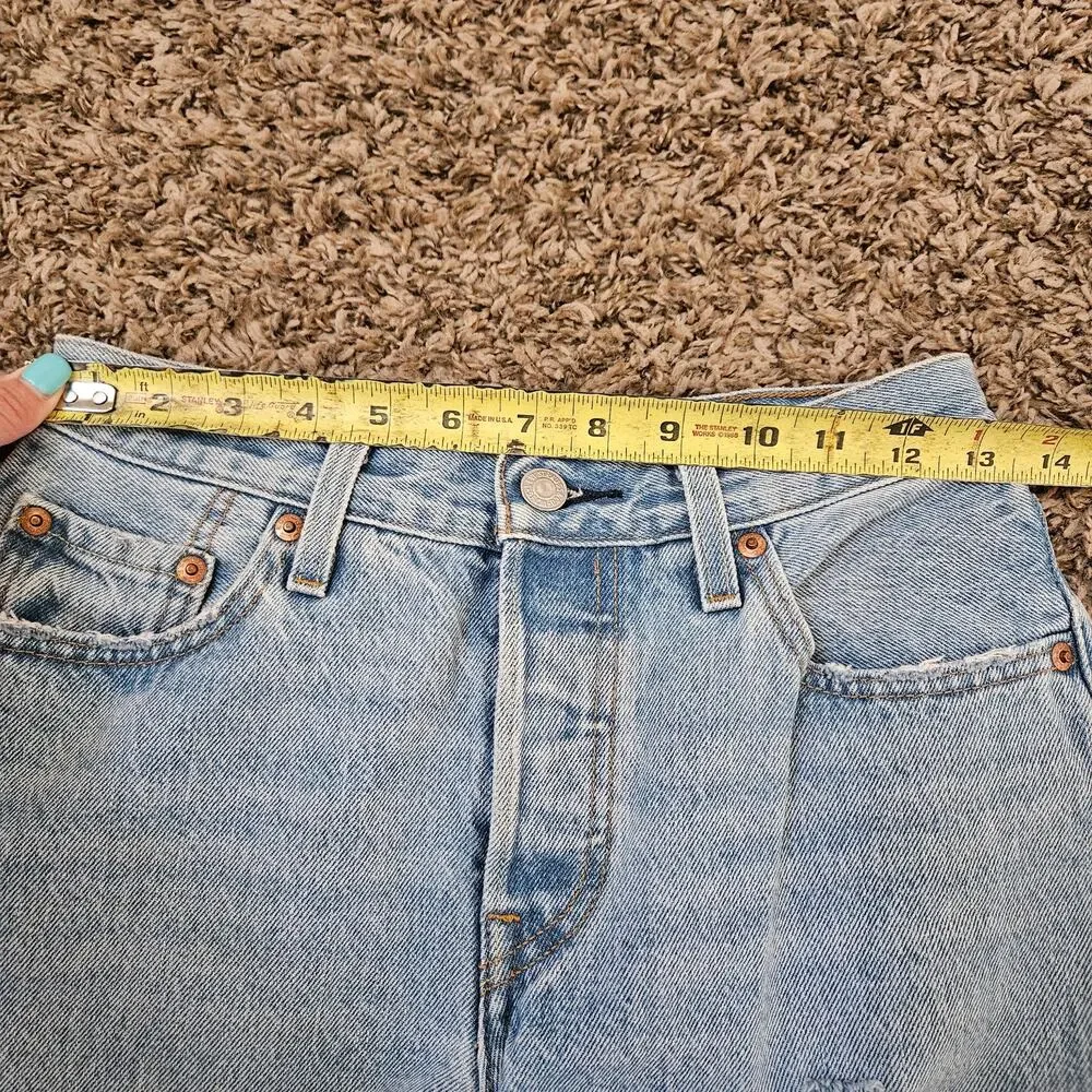Levi's Premium 501 ‘90s Women's Jeans 24x30 - Picture 7 of 10